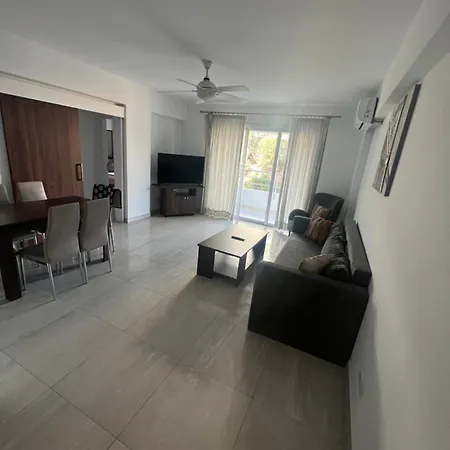 شقة Brand New Lux Mackenzie لارنكا